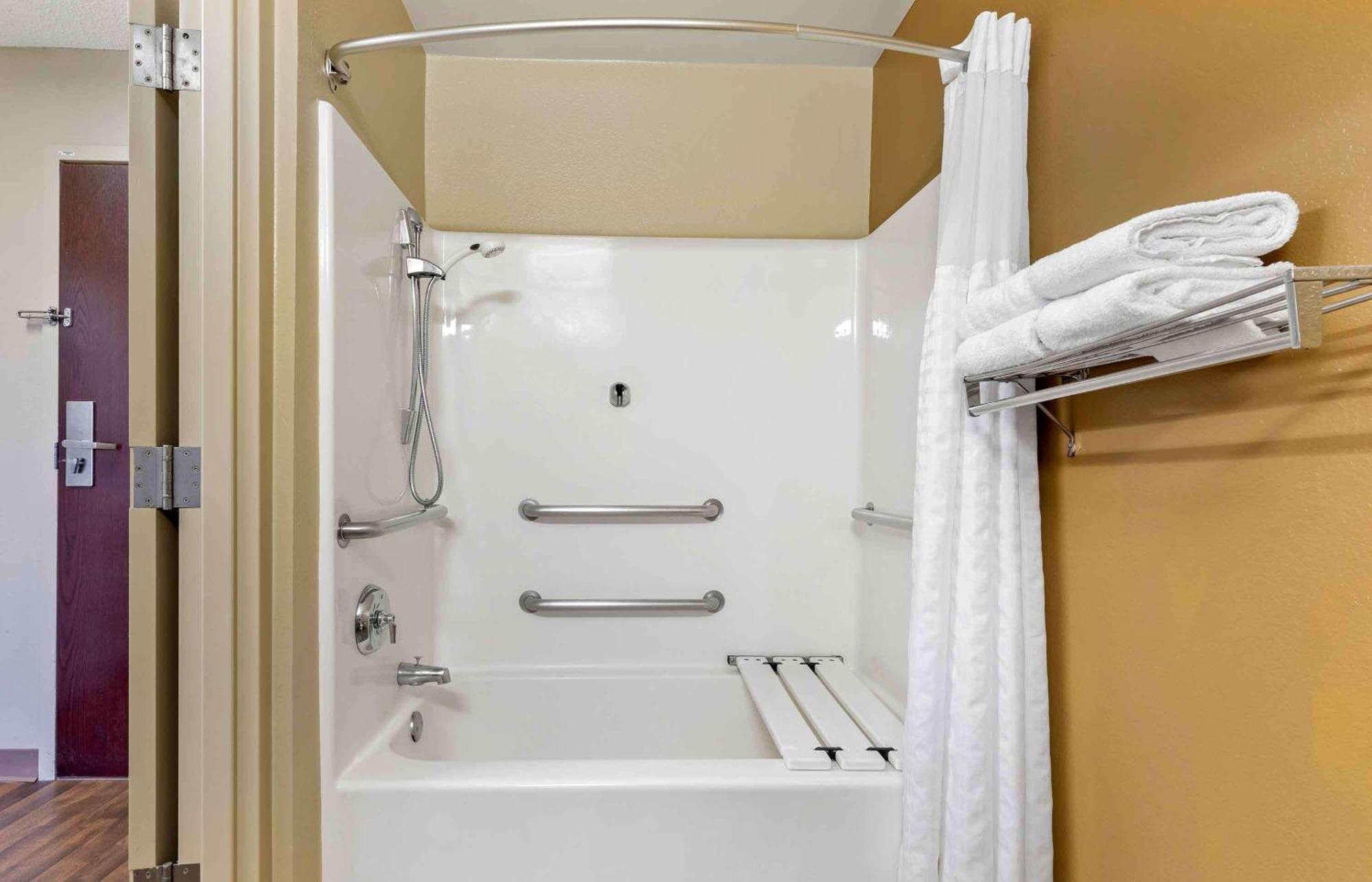 Extended Stay America Suites - Merrillville - Us Rte 30 Bagian luar foto