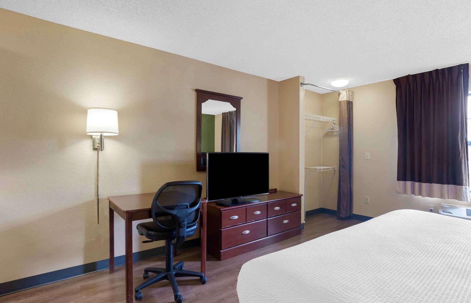 Extended Stay America Suites - Merrillville - Us Rte 30 Bagian luar foto